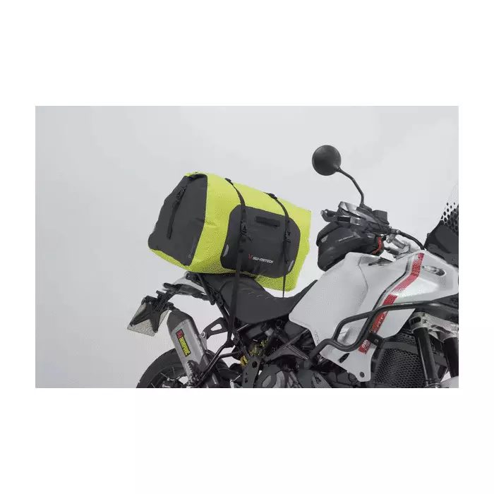 SW-MOTECH DRYBAG 600 TAIL BAG - Image 2